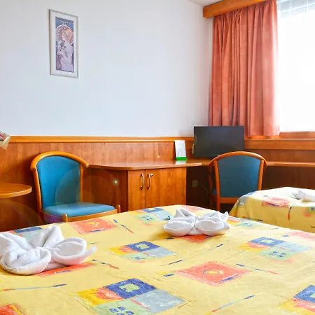 奥林匹克酒店 布拉格