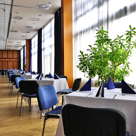 奥林匹克酒店 布拉格