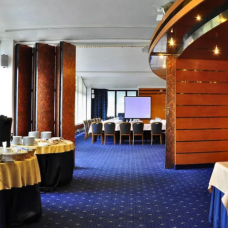 奥林匹克酒店 4*