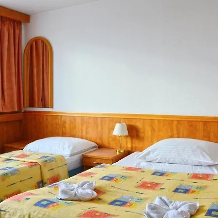 Otel Olympik